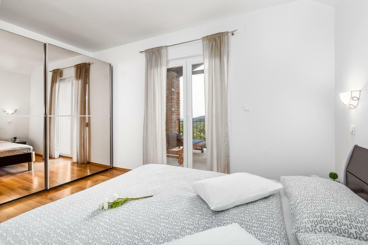 Villa Angeli Opatija Luaran gambar