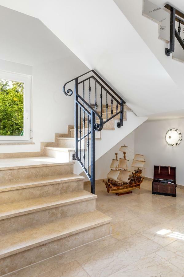 Villa Angeli Opatija Luaran gambar