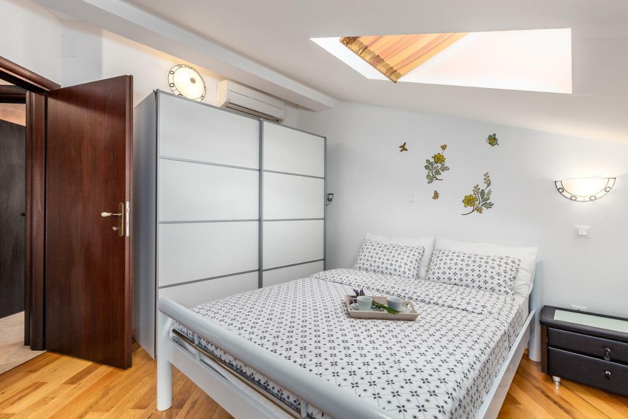 Villa Angeli Opatija Luaran gambar
